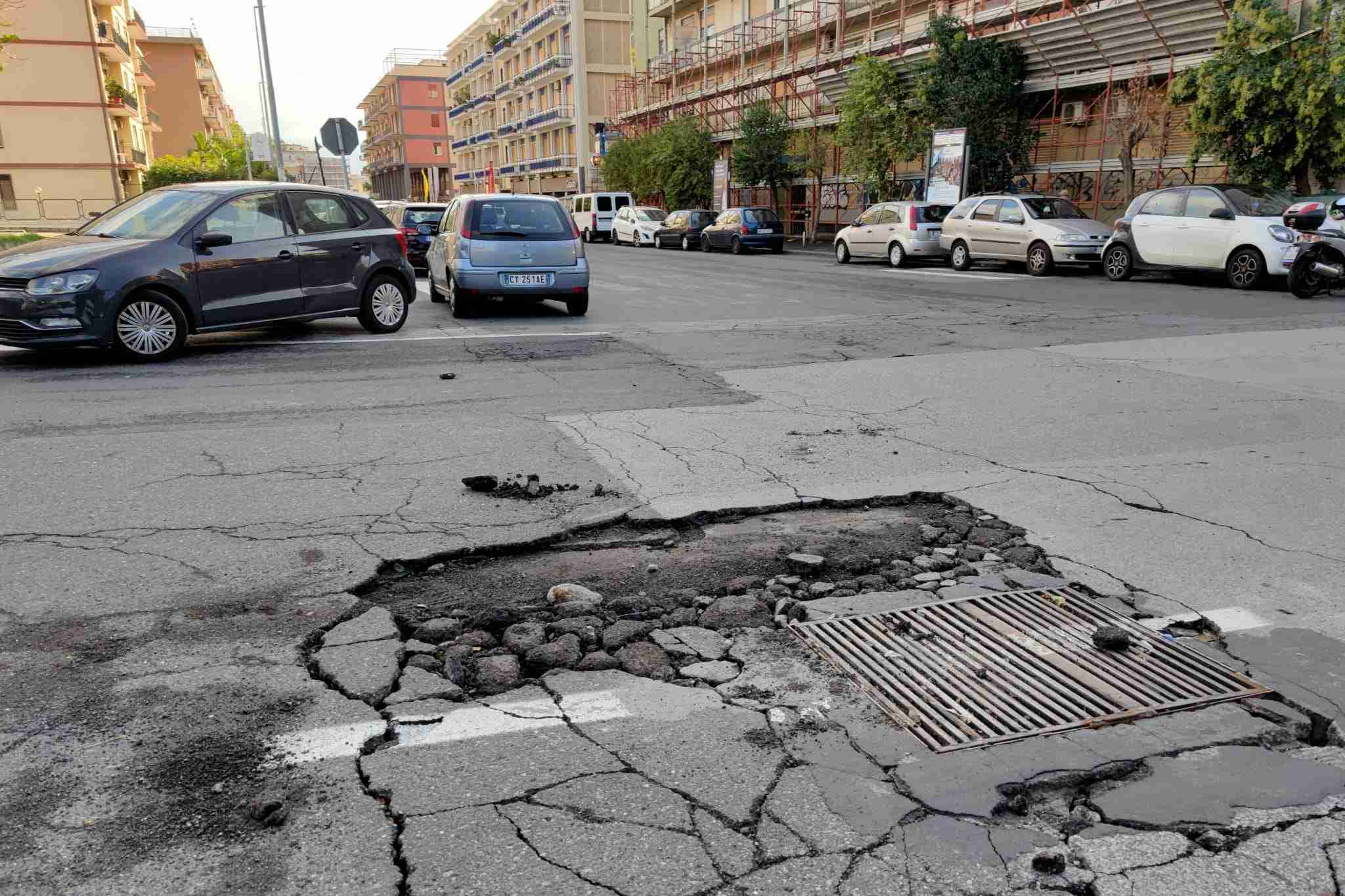 Emergenza Buche nel municipio di “Borgo-Sanzio”