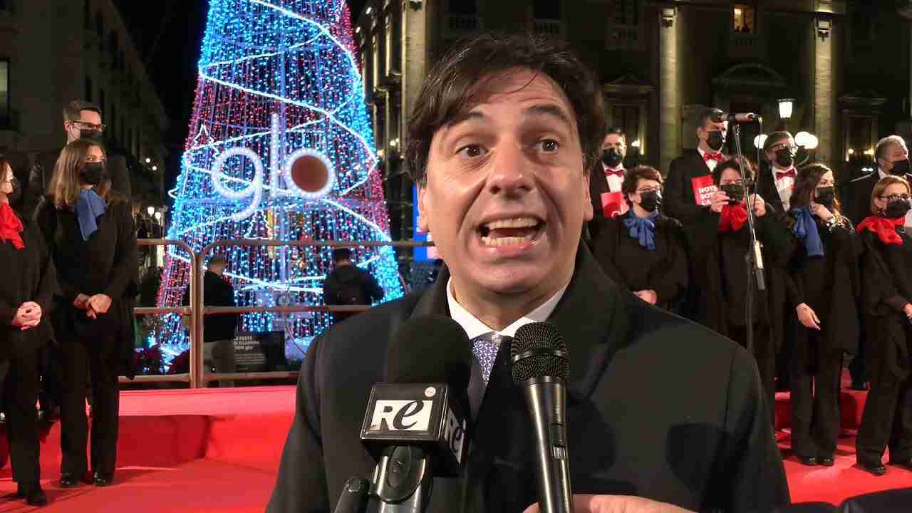 Natale 2021, Centro storico animato con luci e colori