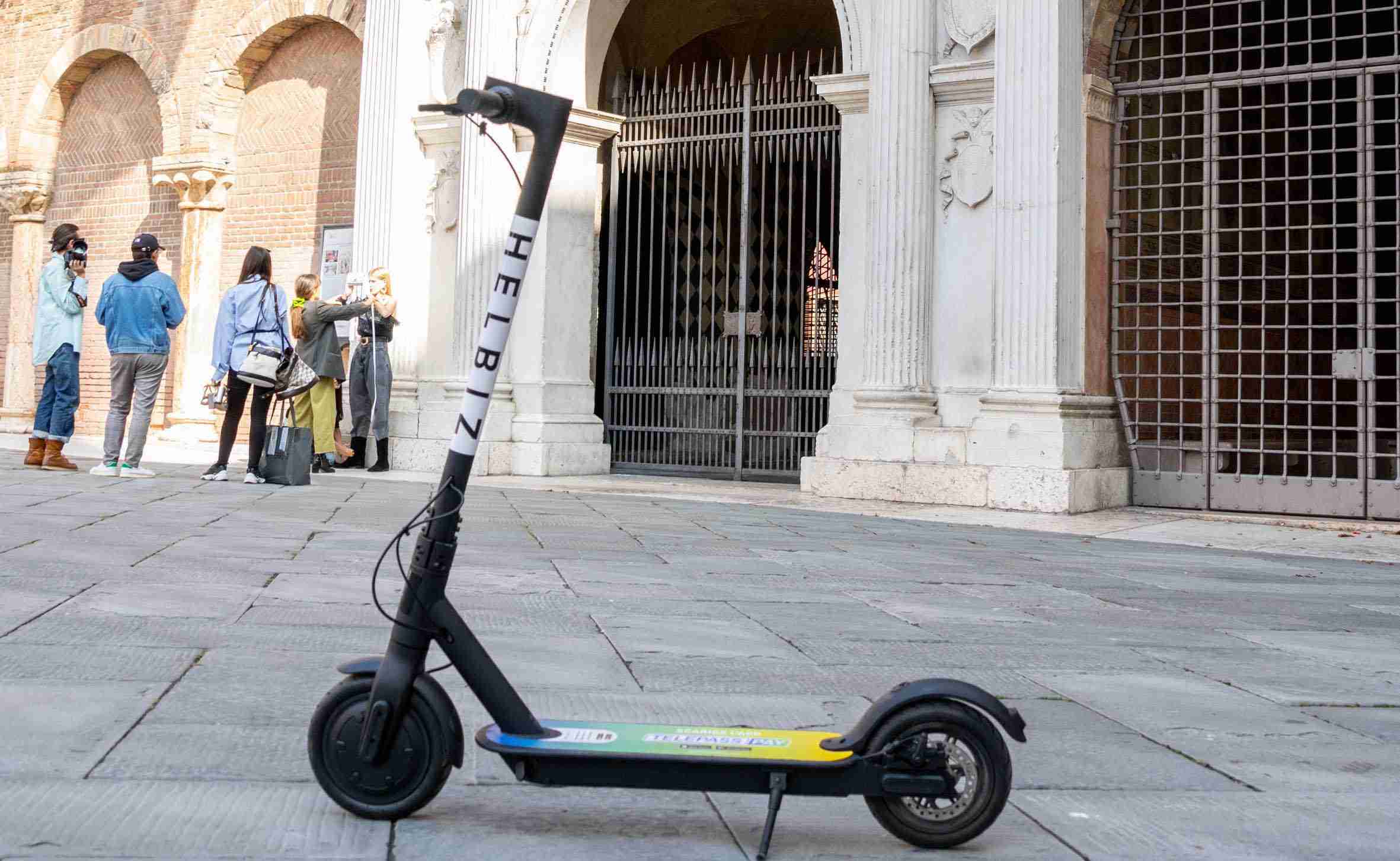 Helbiz sbarca a Catania con i monopattini elettrici