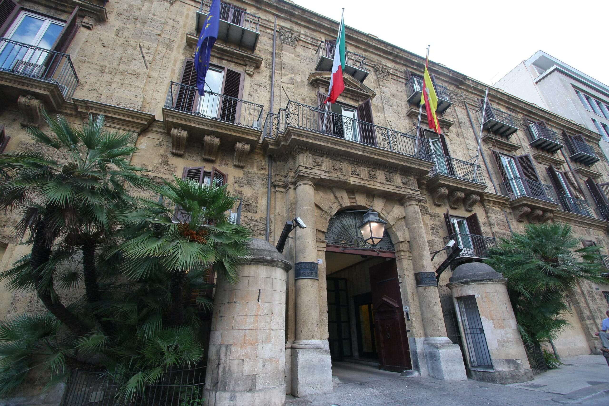Dalla Regione 50 mln alle imprese siciliane danneggiate dal Covid-19