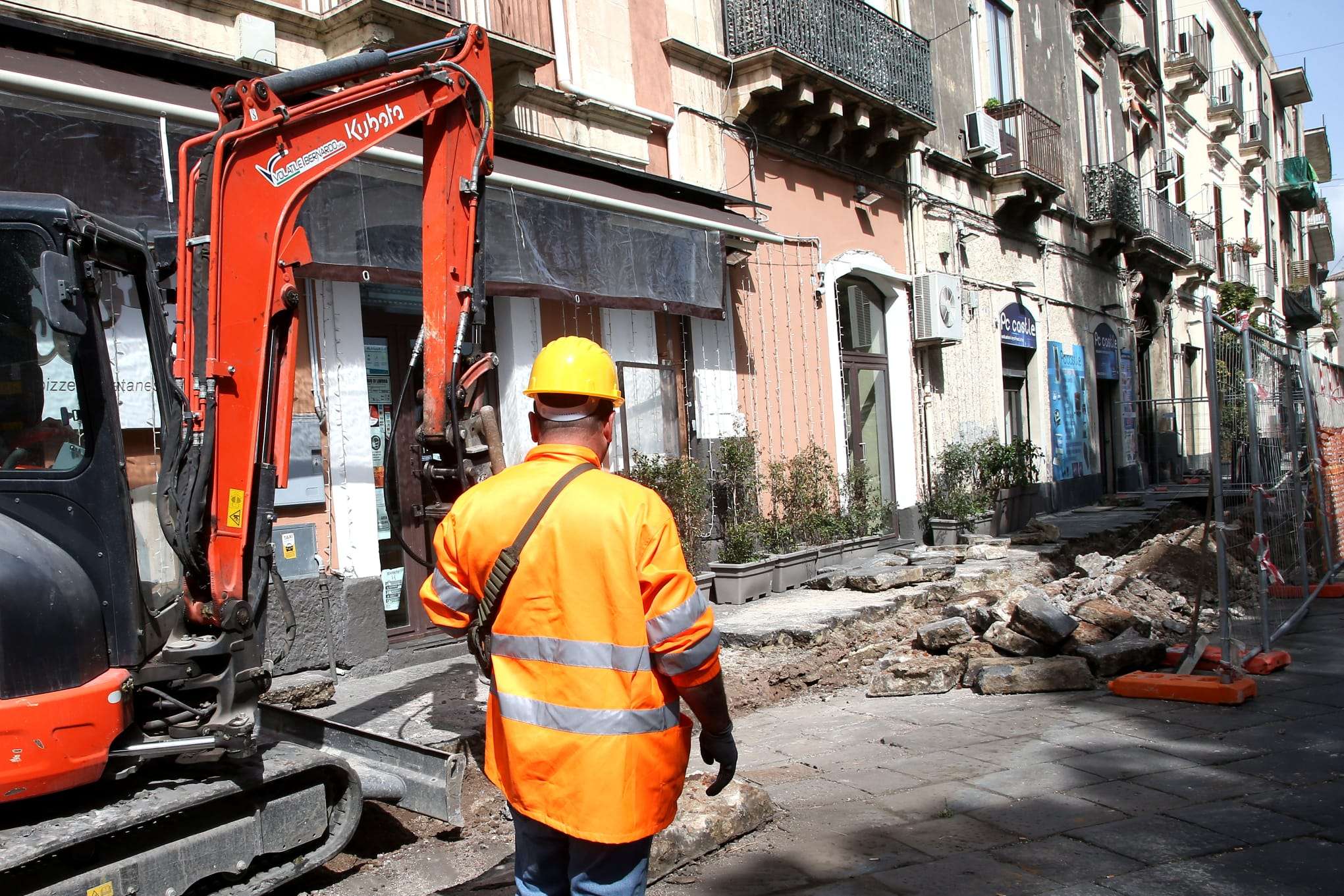Catania Rete Gas, nuove condotte in piazza Federico di Svevia
