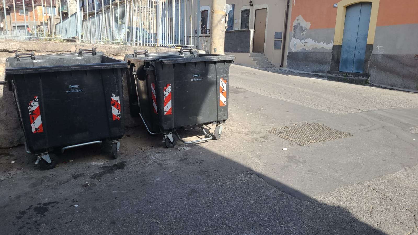 Rifiuti a Catania, già rimossi 700 tonnellate