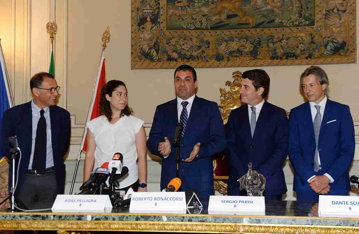 Calcio: Rosario Pelligra in Municipio ,”Faremo un club”