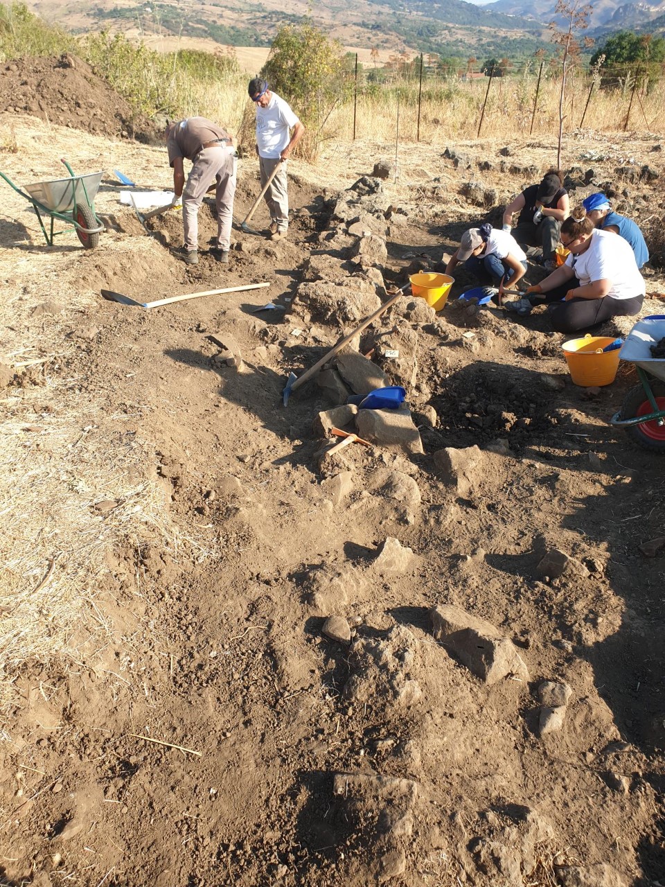 Castiglione di Sicilia, avviate le ricerche archeologiche in località Acqua Fredda