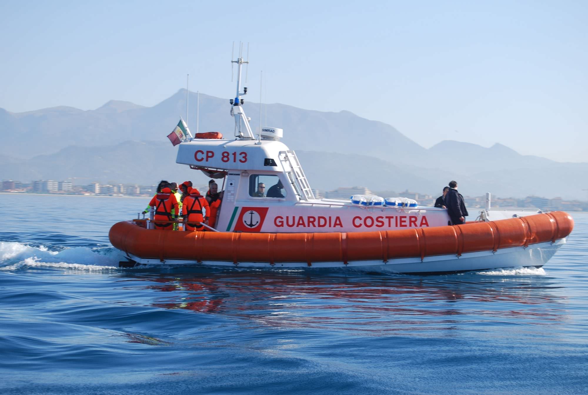 La guardia costiera sequestra stabilimento balneare