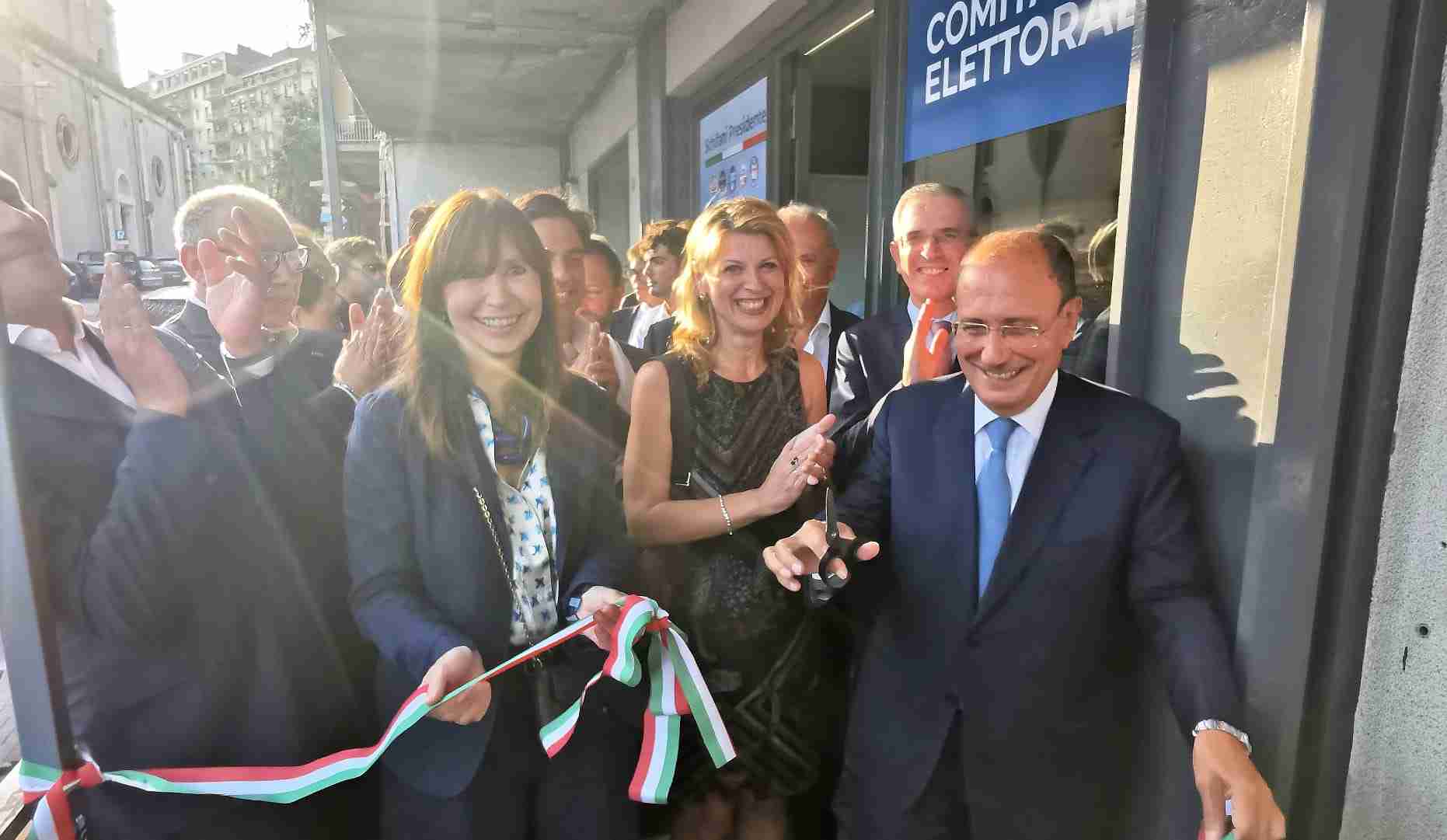 Papatheu (FI): “Mai più panchine rosse, le donne vanno rispettate e non ricordate”