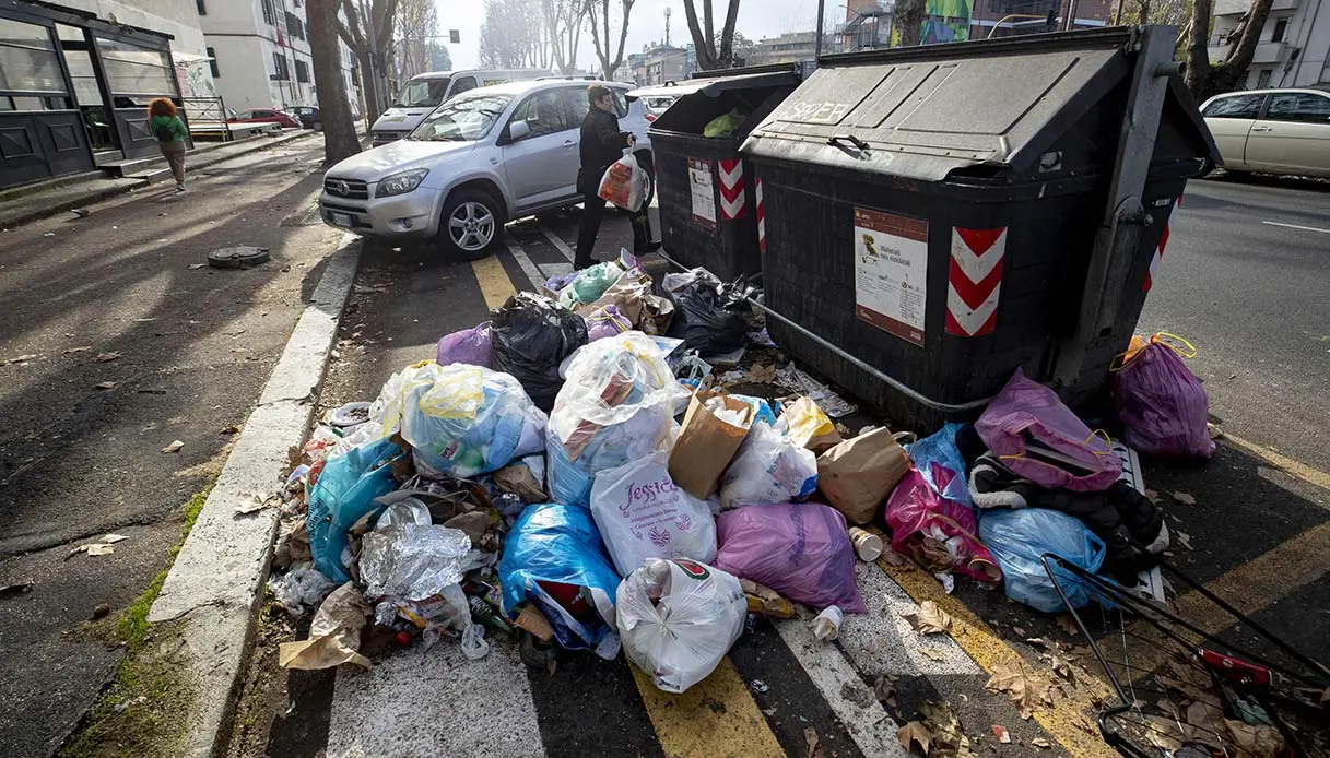 Aumento Tari: sindacati, “conseguenze del vecchio dissesto”