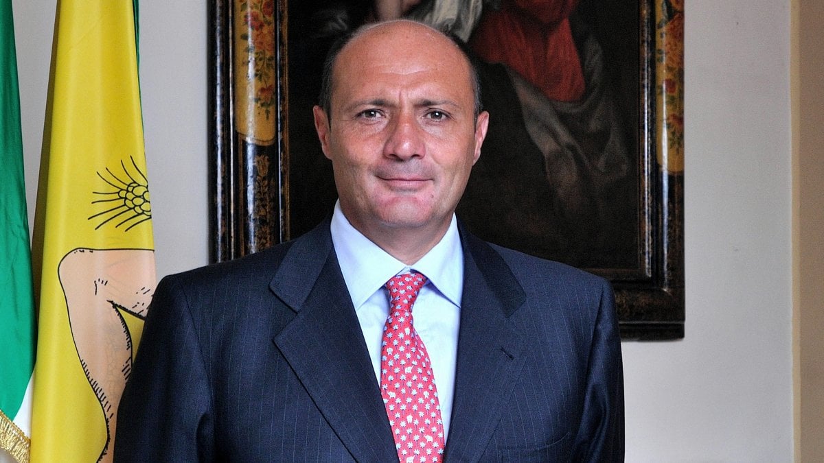 Aggredito il dirigente Regionale Mario La Rocca