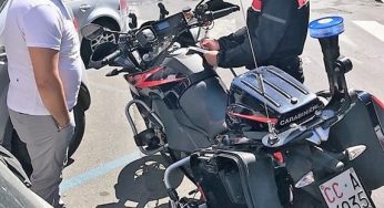 Shopping “gratis” al centro commerciale, arrestato 54enne