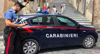 Omicidio a Caltagirone: 61enne rinvenuto senza vita in casa
