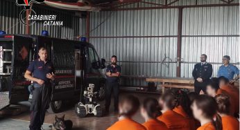 Carabinieri del Comando Provinciale di Catania e Protezione civile: Sole, divertimento e legalità