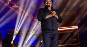 Enrico Brignano sbarca nell’Isola a dicembre: il nuovo show “Bello di Mamma!” fa tappa al Metropolitan e all’Impero