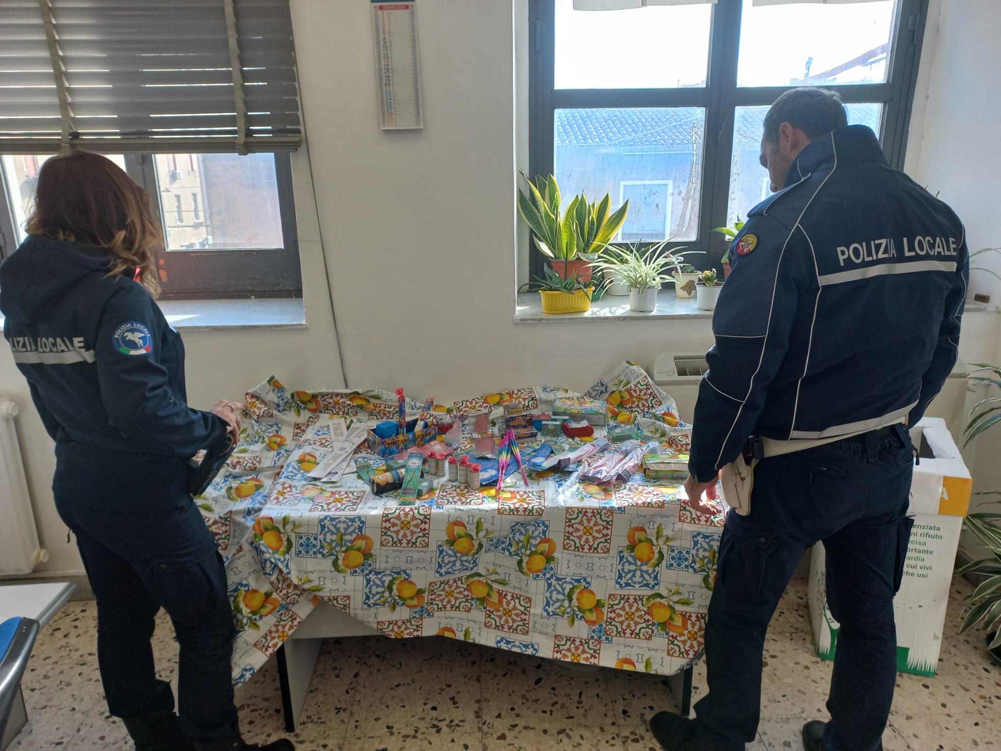 Sequestro di botti alla Fiera e denuncia penale ad ambulante abusivo