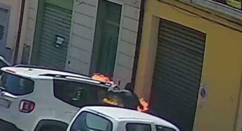 Adrano: incendio doloso di due autovetture, due denunce
