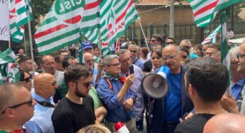 Poste Italiane: 500 postali siciliani uniti contro la privatizzazione