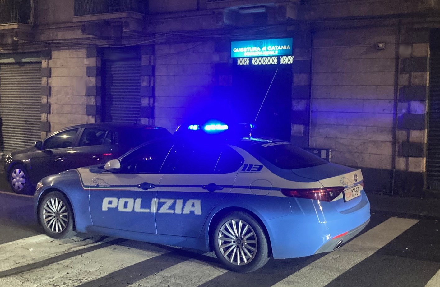 Rapine e droga, eseguiti cinque provvedimenti