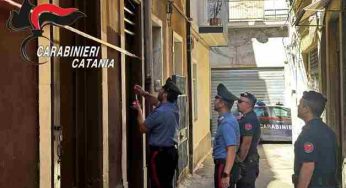 Paternò: case ai migranti irregolari, denunciato