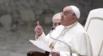 È deceduto stamane, alle ore 7:35, Papa Francesco