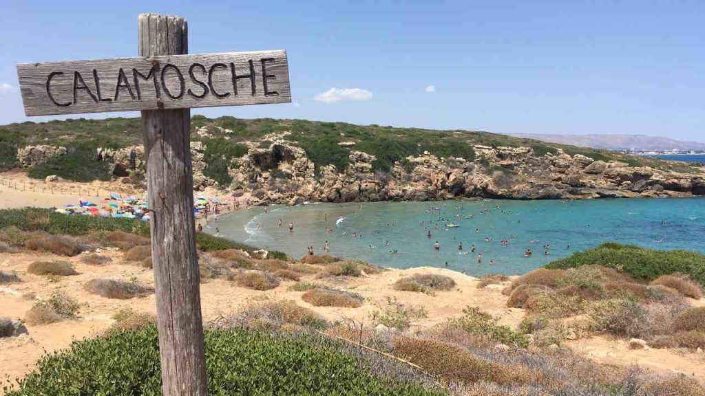 Spiaggia Calamosche - (cataniaoggi.it-wikipedia)