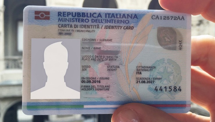 Carta d'identità - (cataniaoggi.it-pexels)