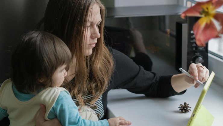 Bonus mamme (cataniaoggi.it-pexels)