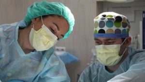 Medici che operano (cataniaoggi.it-pexels)