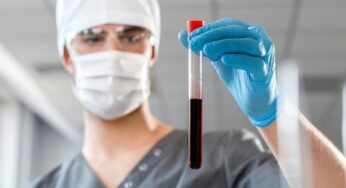 Sanità, partono i rimborsi: se lo trovano nelle analisi del sangue ti spetta per legge un fiume di soldi | ASL prese d’assalto