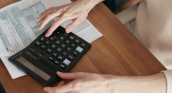 Giorgetti conferma, “non faremo distinzione”, già pronti 1.000€ a figlio: “dateci solo l’IBAN” | Autunno caldo per i portafogli italiani, preparatevi