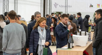 Ortigia, il vino torna POP: la seconda edizione di Vinacria accende la Sicilia del gusto