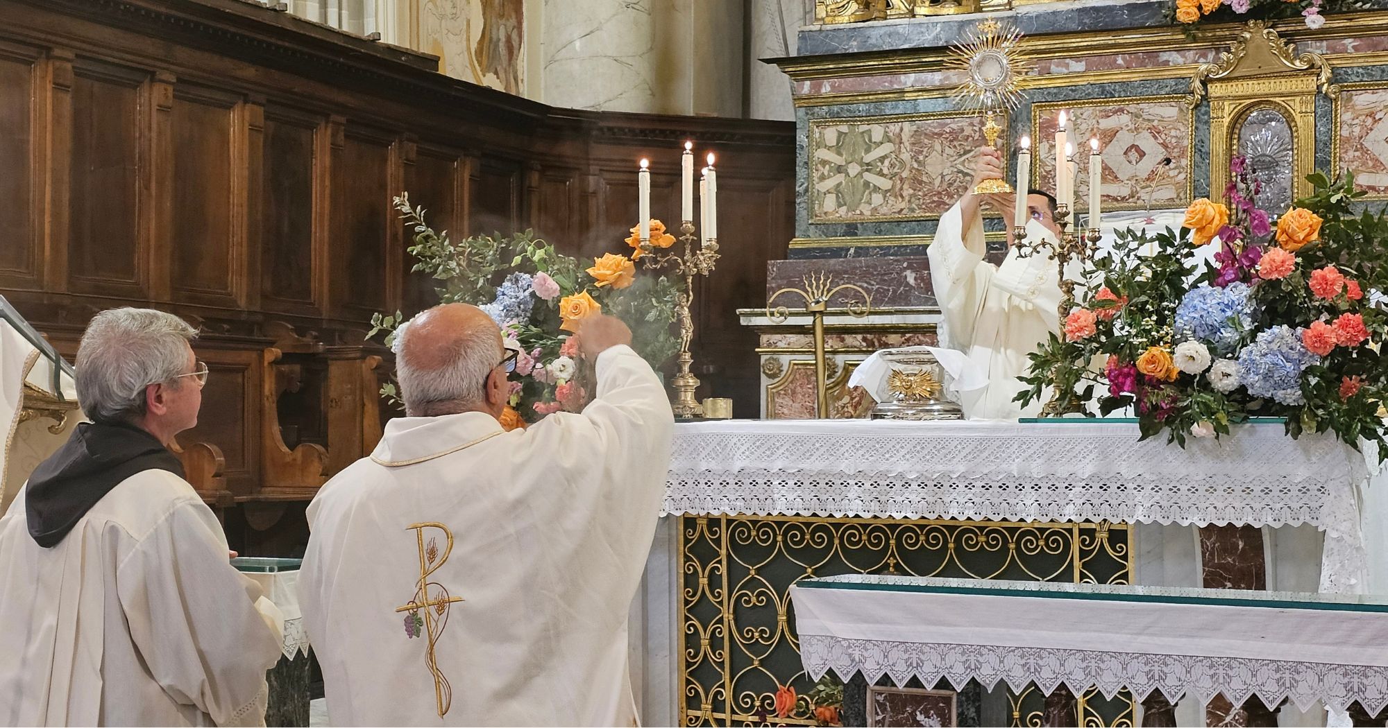 Il silenzio che parla a Dio: la diocesi celebra il Giubileo degli adoratori eucaristici