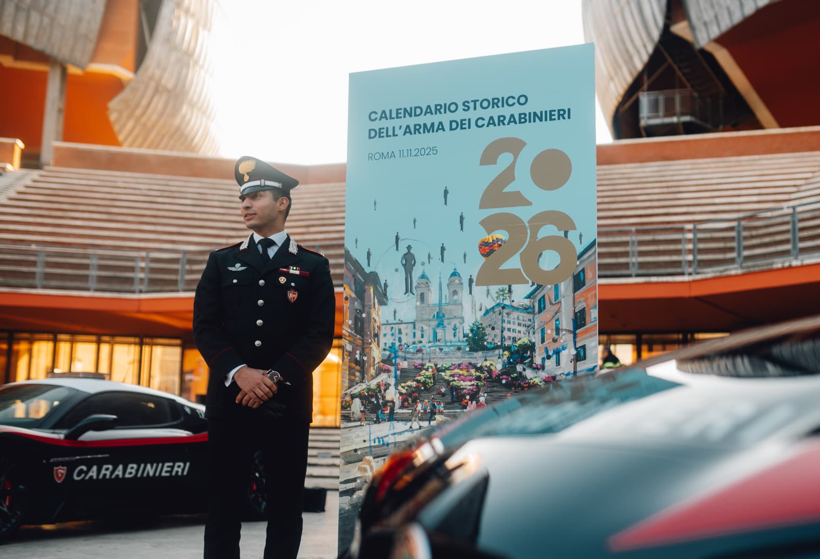 Calendario Storico Carabinieri 2026: presentata l’edizione “eroi quotidiani” con Crosetto e Luongo