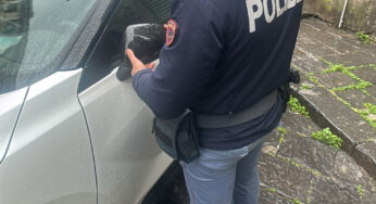 Polizia di Stato sventa truffa dello specchietto: denunciato 22enne a Catania