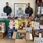 Catania, operazione della Guardia di Finanza in via Teocrito: sequestrati 2.000 prodotti contraffatti