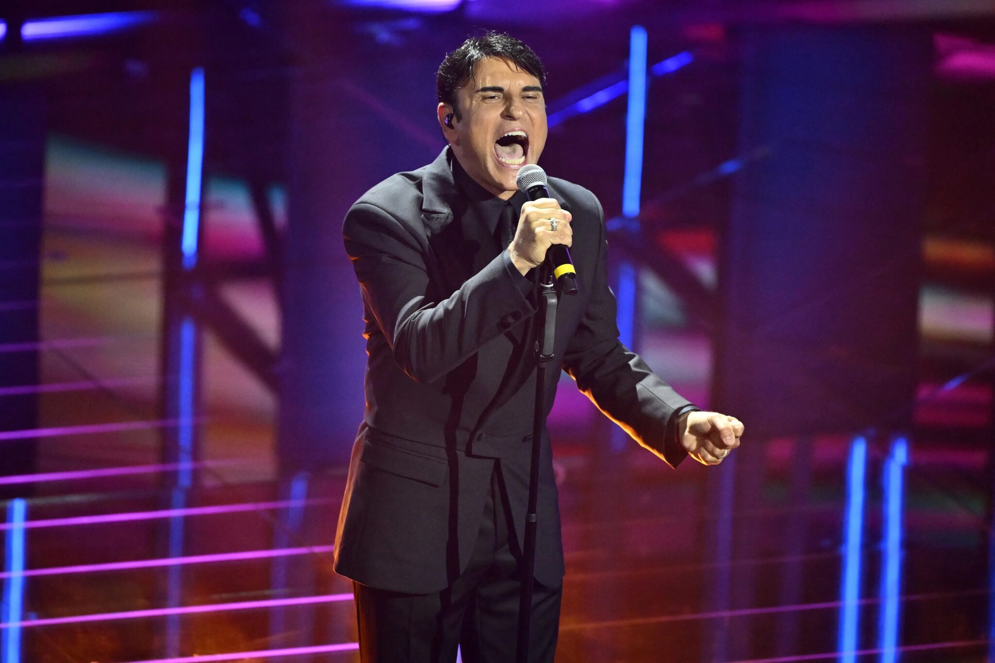 Sal Da Vinci vince Sanremo 2026: il trionfo e la dedica alla città di