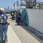 Giornata dell’ambiente a Riposto: in 150 puliscono le spiagge per l’evento “Come un pesce nella plastica”