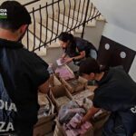 400 kg di hashish nascosti in scatole di merendine