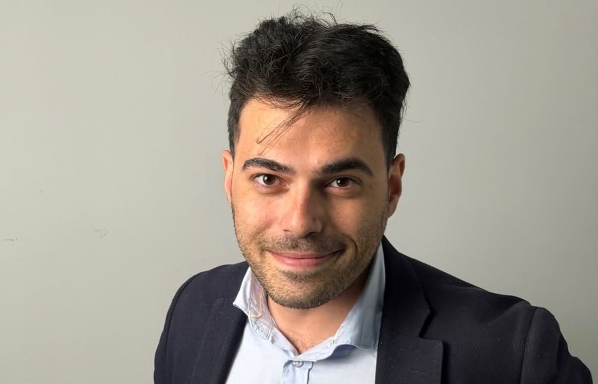 Giuseppe Trovato attraversa la Sicilia con il suo libro sullo spopolamento