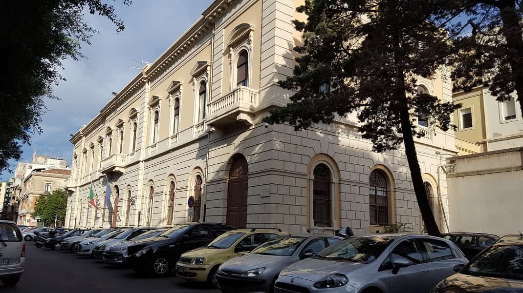 Rivolta dei detenuti al carcere di Piazza Lanza