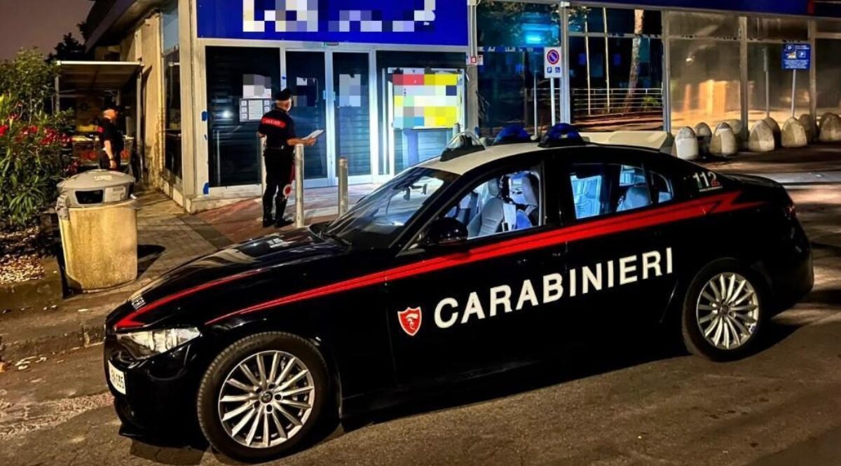 Aggressione Adrano, denunciati padre e figlio