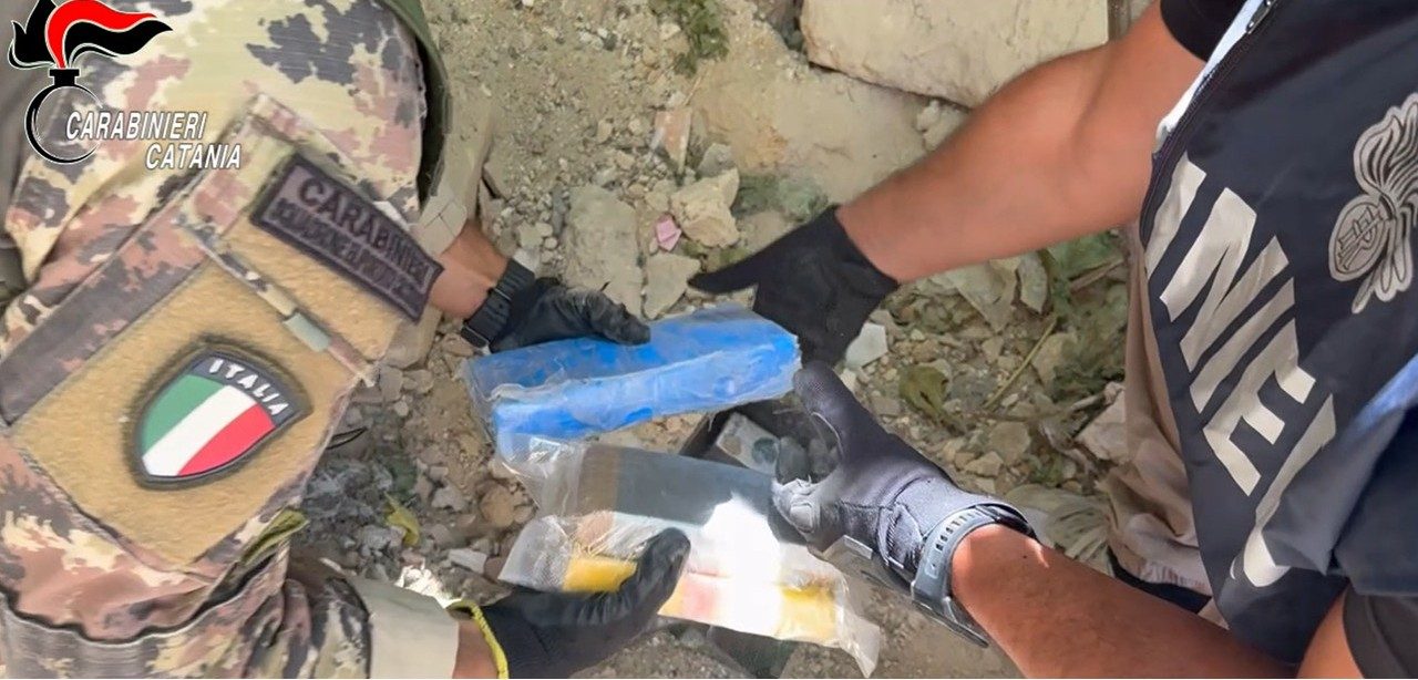 Arresto spaccio Palagonia: 14 kg di droga sequestrati