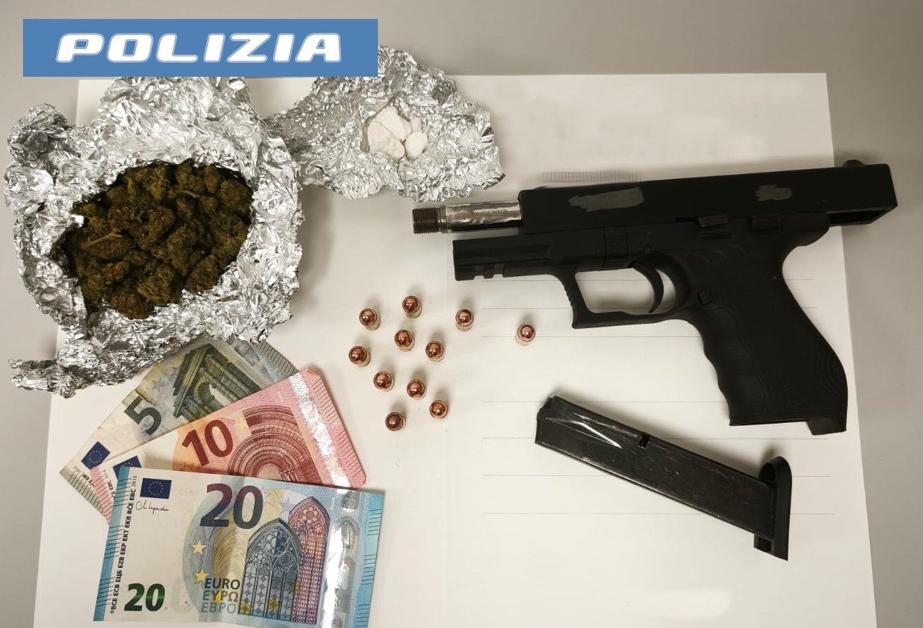 Pistola clandestina Catania: 26enne arrestato in via Calì