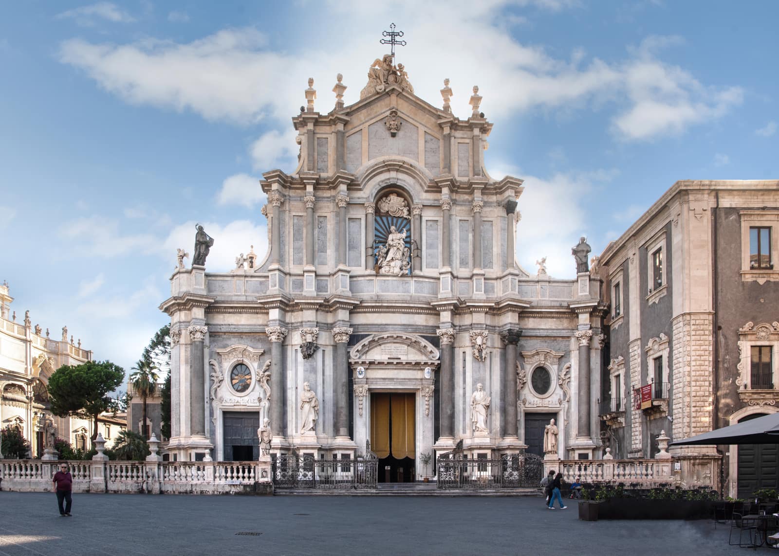 L’arcivescovo Renna nomina padre Alì parroco della Cattedrale di Catania