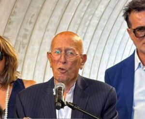 Pino Firrarello all'inaugurazione della statale 284 a Bronte