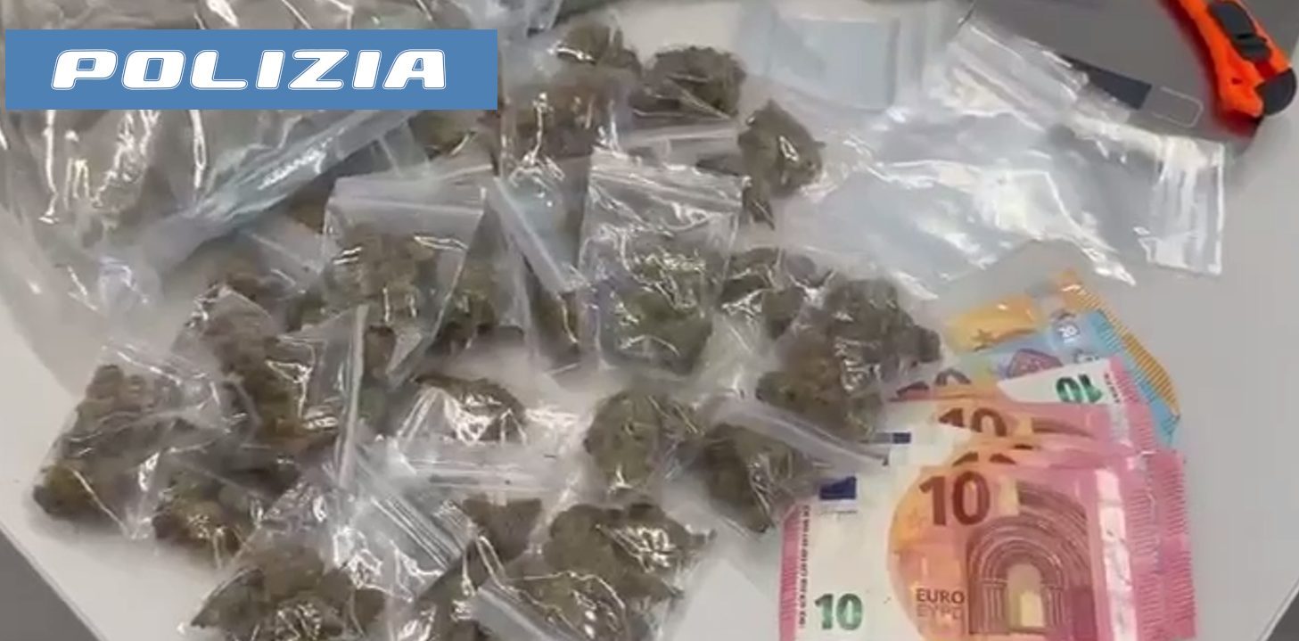 Controllo polizia marijuana Catania: scoperto deposito in casa
