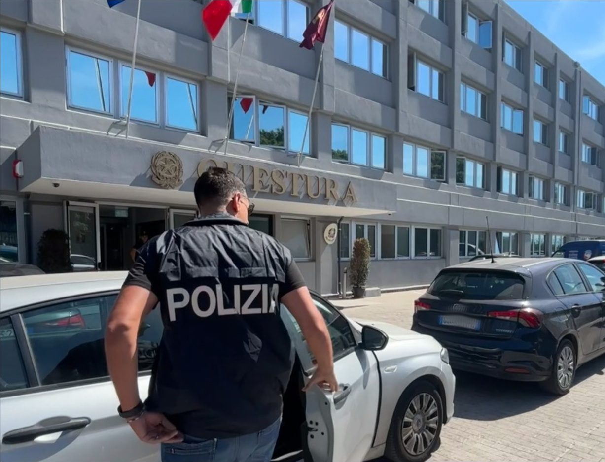 La Polizia di Stato smantella una piazza di spaccio a San Giovanni Galermo