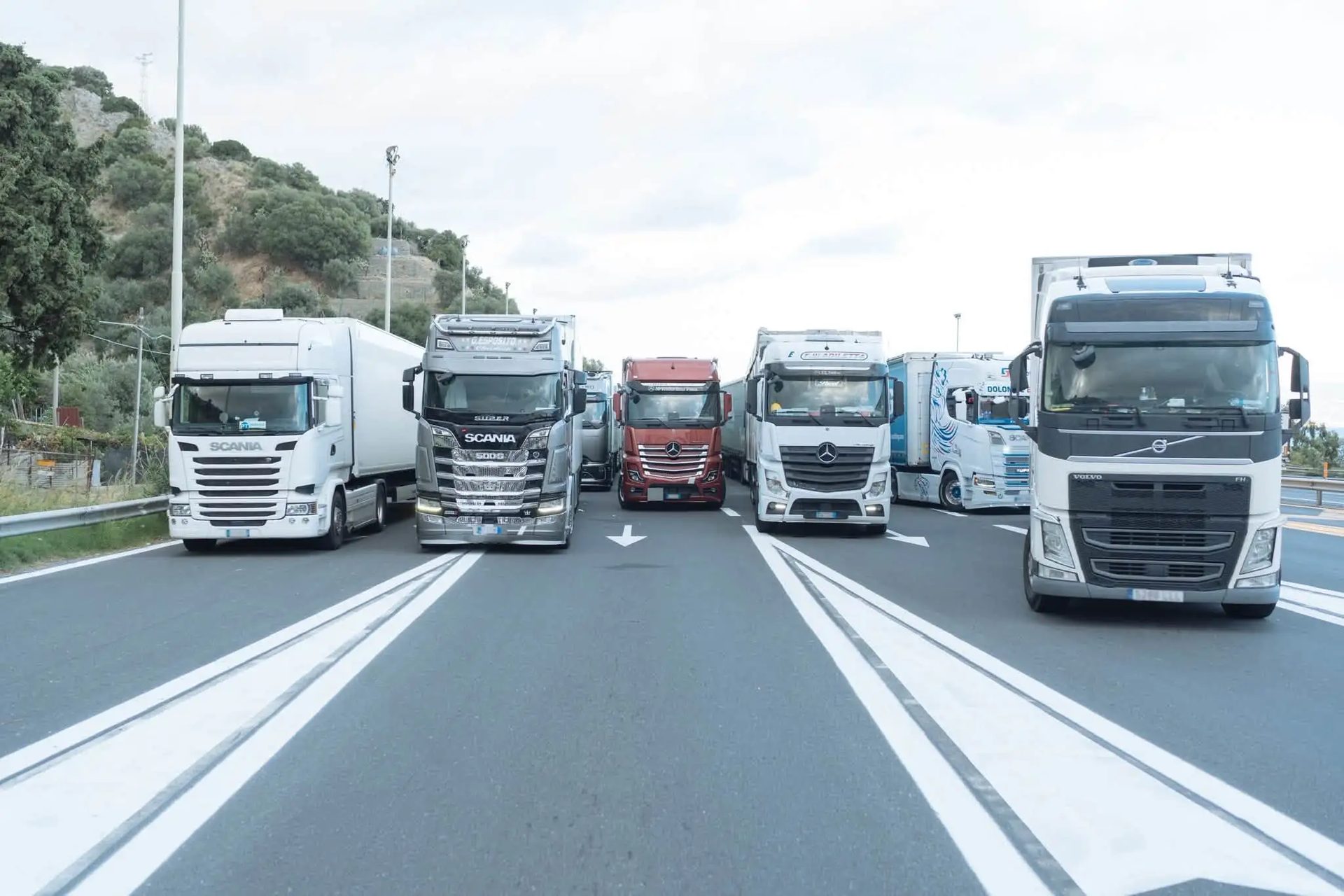 Blocco tir Sicilia, revocato lo stop dopo cinque giorni