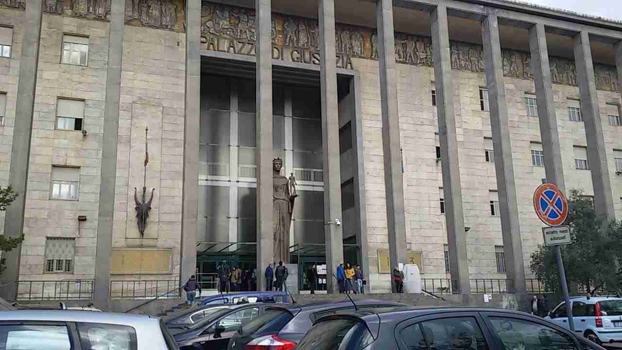 Logo Catania all’asta, quattro pretendenti in corsa