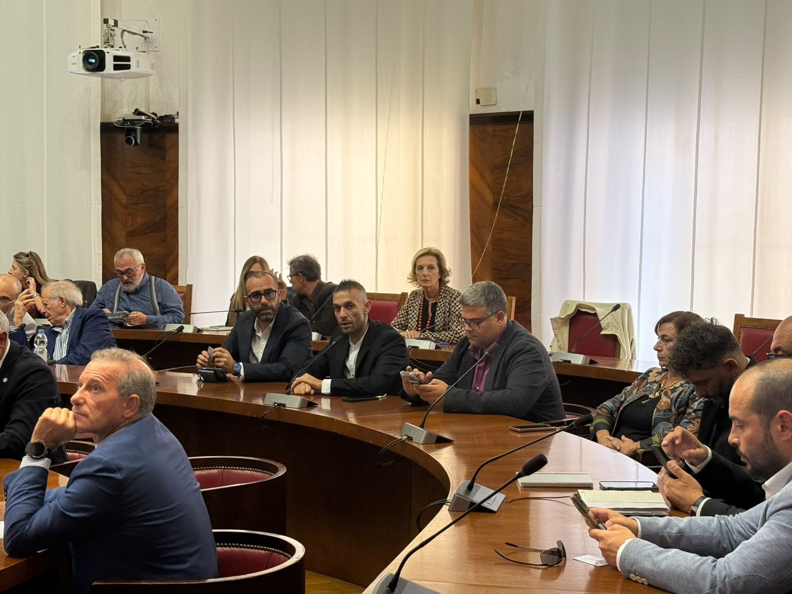 Pfizer Catania acquirenti, tre aziende in corsa